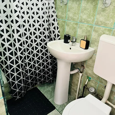 דירה Garsoniera Saturn מנגליה