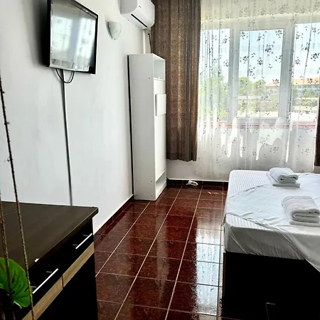 דירה Garsoniera Saturn מנגליה